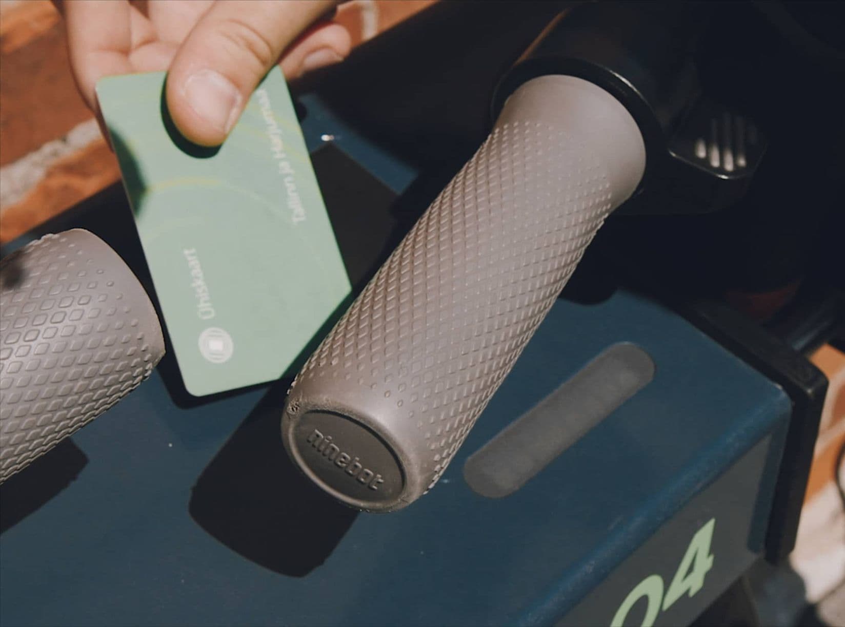 Integrated RFID Card Reader